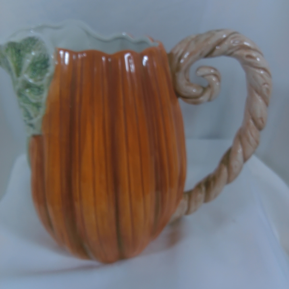 OCI Pitcher From 1989 2 Qt Pumpkin- Shaped Perfect Condition Collectable - Picture 5 of 7
